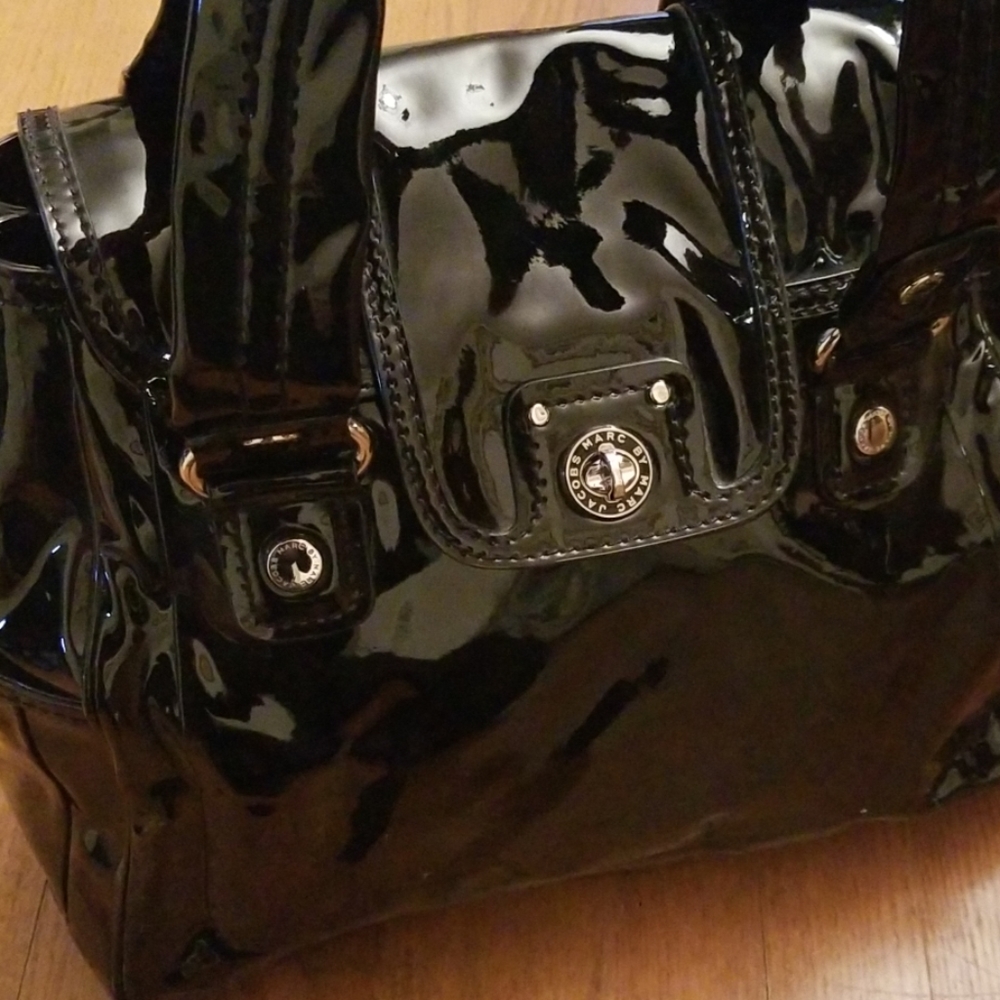 Marc BY Marc Jacob's Handbag with dust cover - Picture 7 of 9